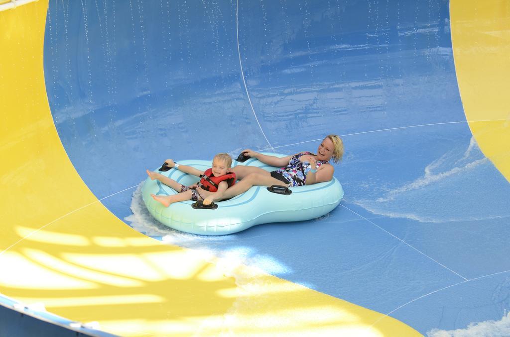Big Splash Adventure Hotel And Indoor Water Park เฟรนช์ลิค ภายนอก รูปภาพ